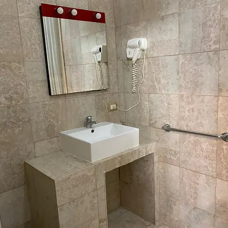 Morandi Hotel
