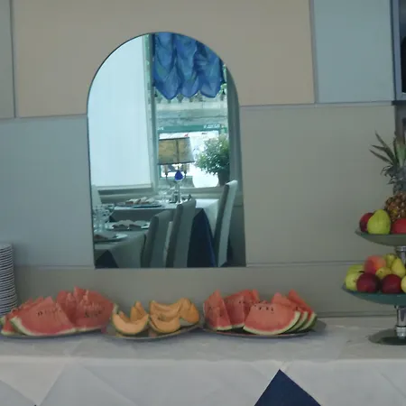 Morandi מלון סנרמו