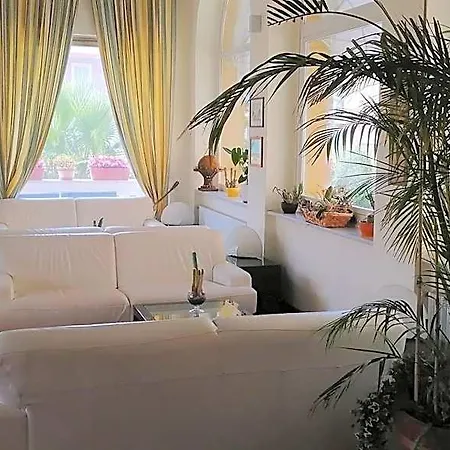 Morandi 3* San Remo